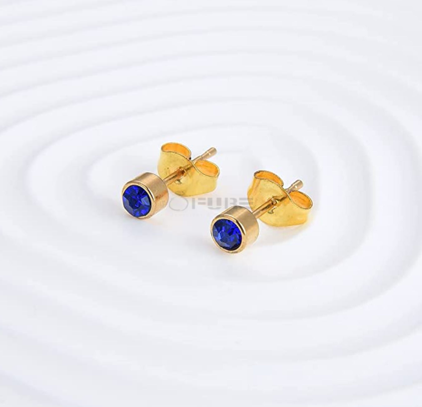 4Mm 18K Gold Plated Surgical Steel Cubic Zirconia round Cartilage Stud Earrings